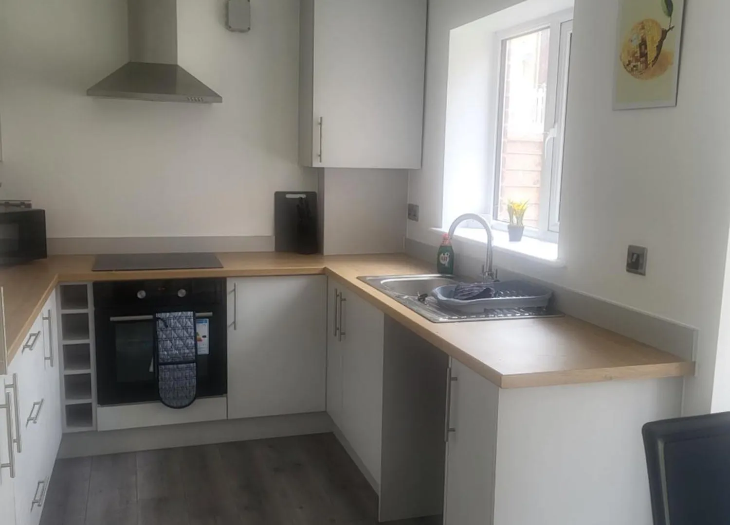 Nyaraló New Build 3-Bed In Rotherham Fast Wifi, Garden & Driveway